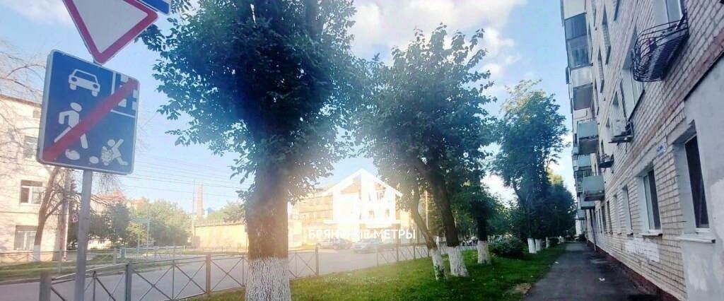 квартира г Брянск р-н Советский ул Советская 13 фото 24