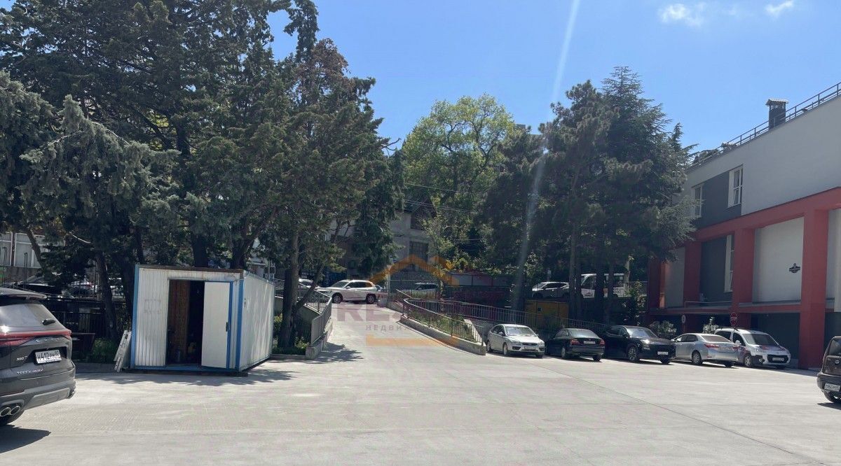 офис г Ялта ул Красноармейская 13 фото 16