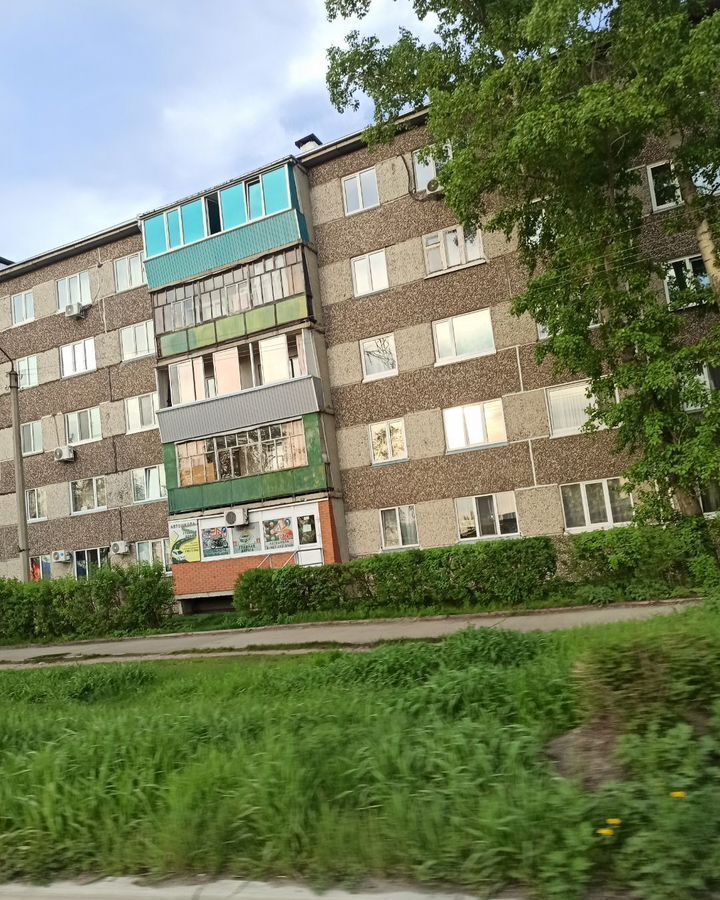 квартира г Саяногорск мкр Комсомольский 73 фото 1