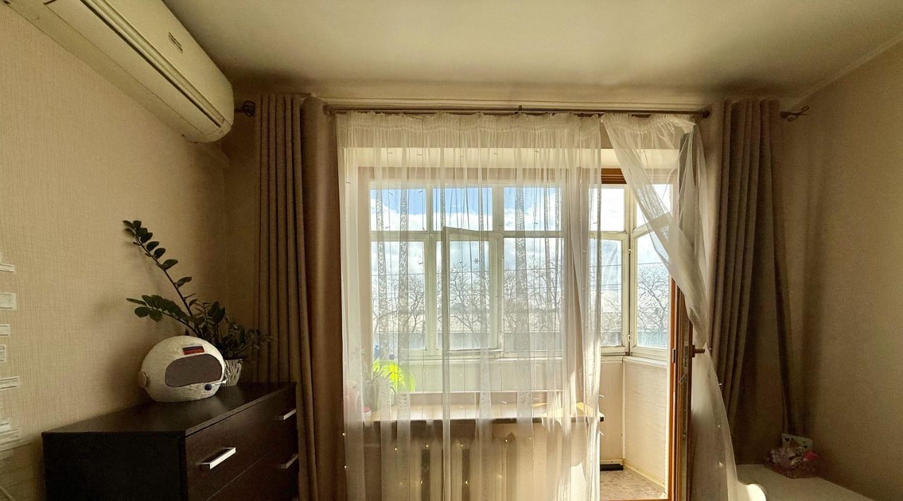 квартира г Таганрог ул Морозова 4/2 фото 12
