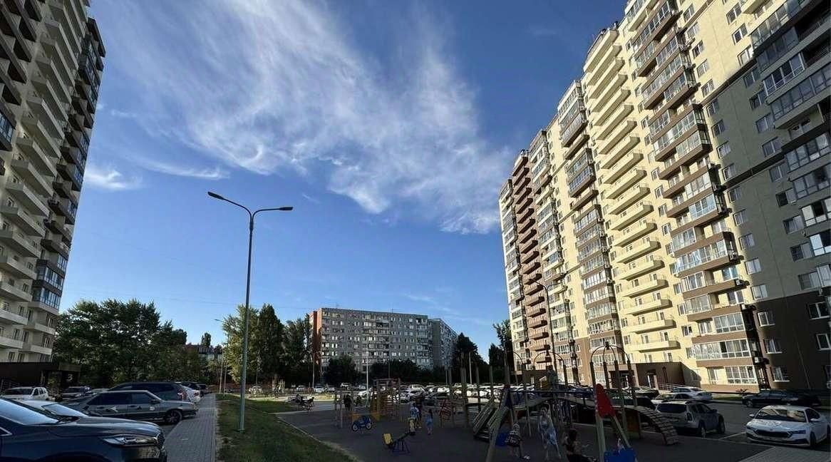 квартира г Волгоград р-н Дзержинский ул им. Расула Гамзатова 21 фото 16