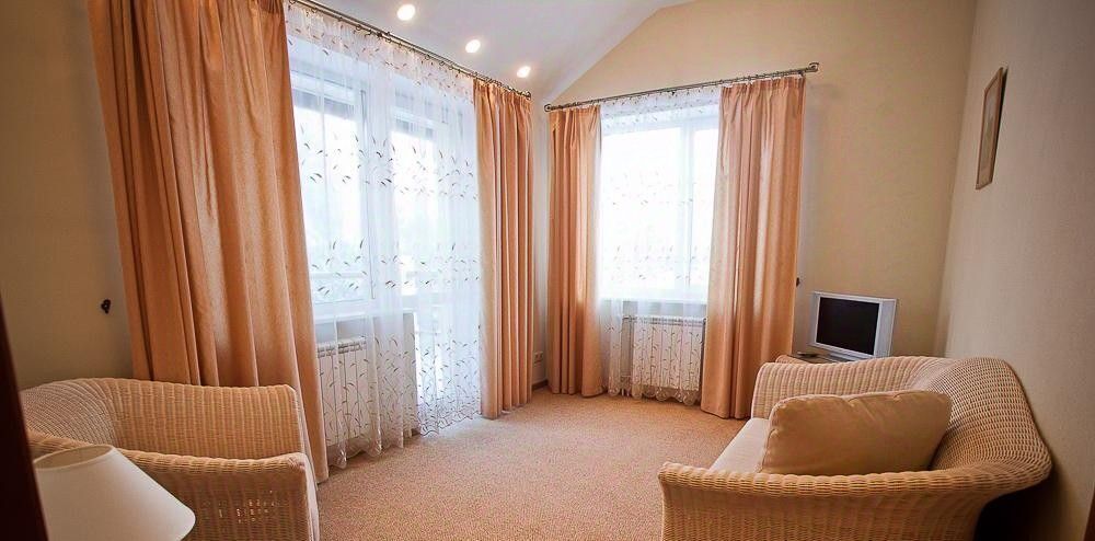 комната г Красноярск р-н Свердловский ул Базайская 341 фото 2