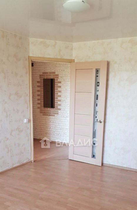 квартира г Волгоград р-н Тракторозаводский пр-кт им. В.И. Ленина 173 фото 1