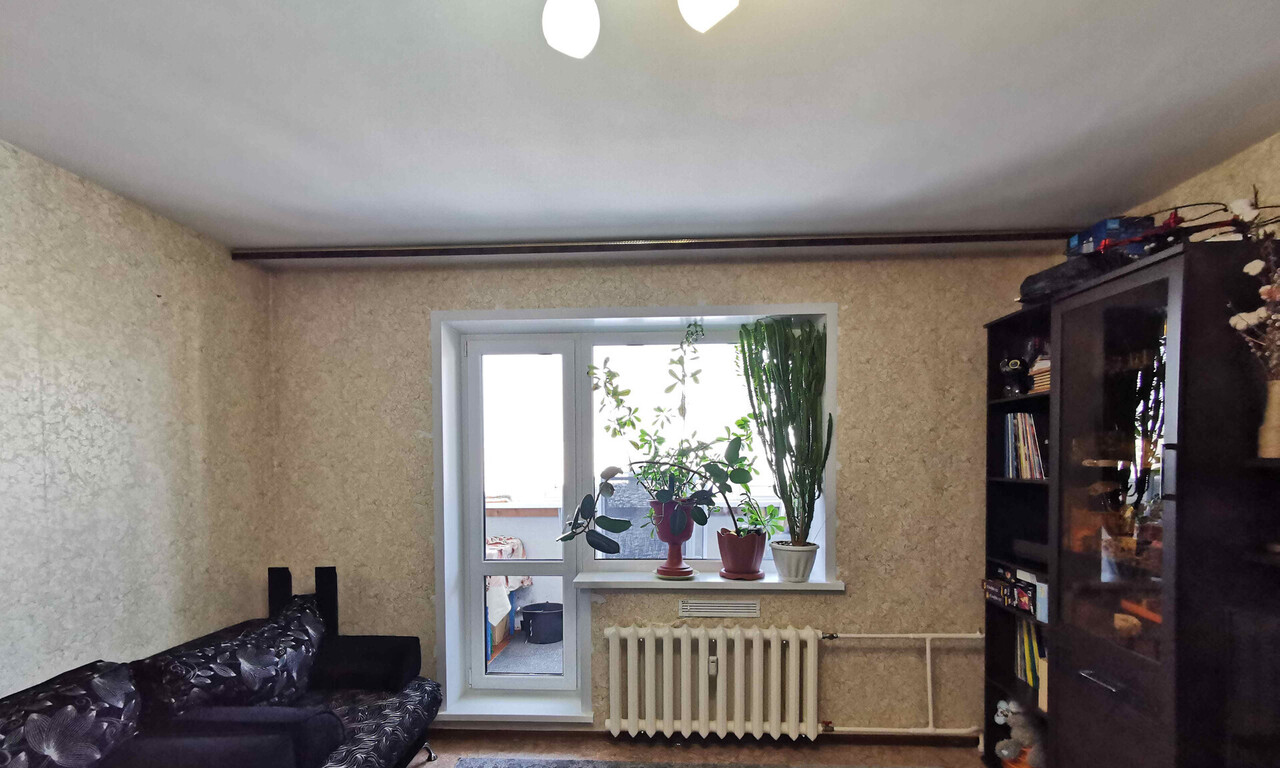 квартира г Омск ул Осоавиахимовская 181/3 фото 2