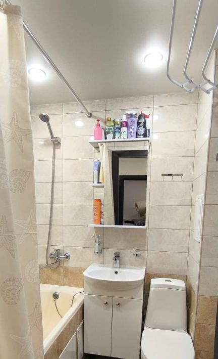 квартира г Тольятти р-н Автозаводский ул Тополиная 30 фото 3