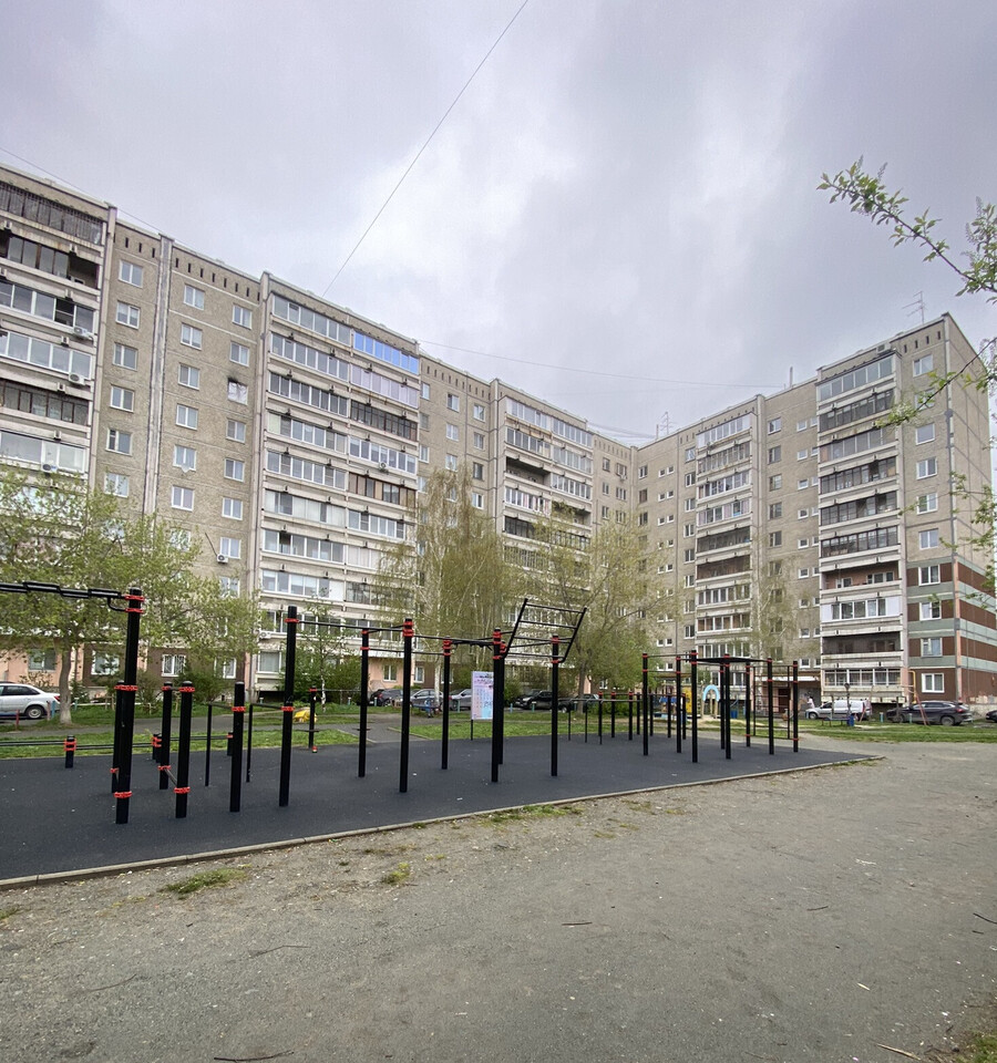 квартира г Екатеринбург р-н Верх-Исетский Юго-Западный ул Репина 84 фото 2