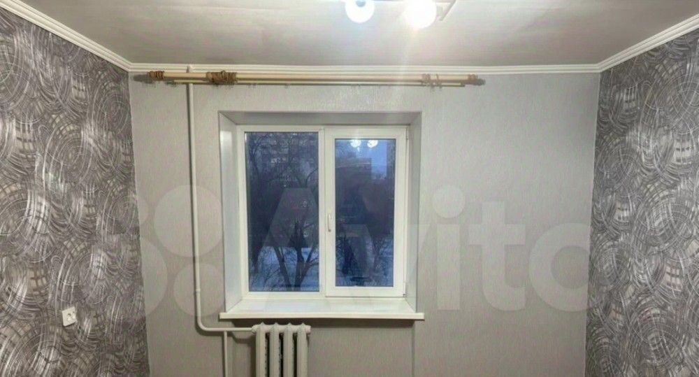 комната г Омск р-н Центральный ул 10 лет Октября 145а фото 1