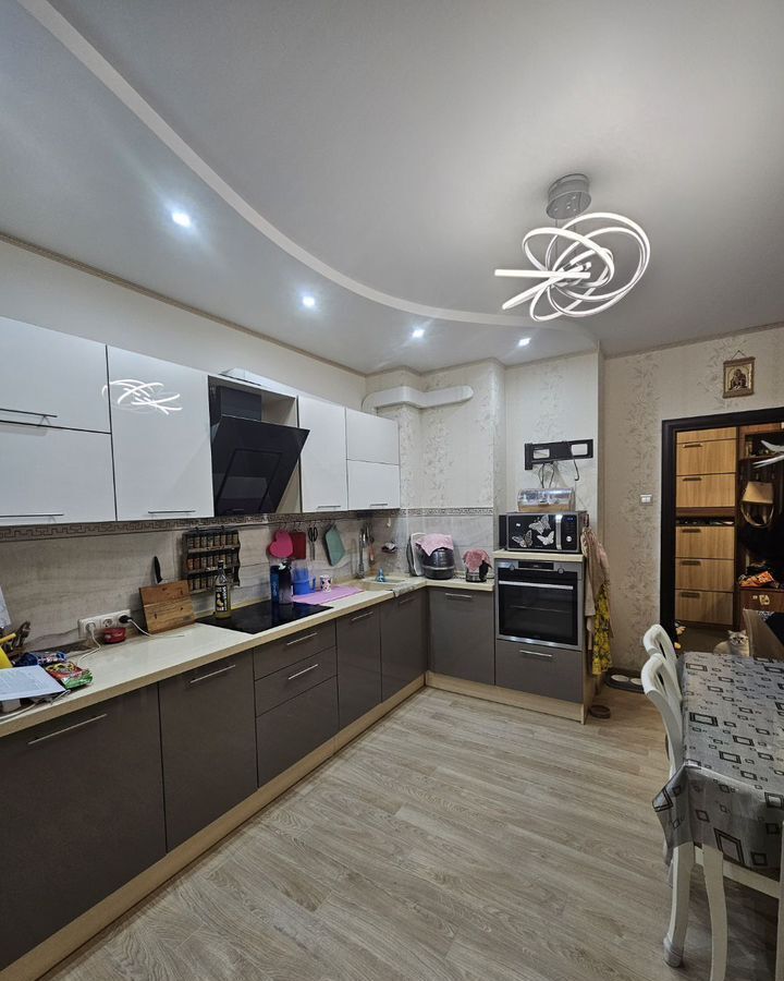 квартира г Иркутск р-н Октябрьский ул Ржанова 45/5 фото 4
