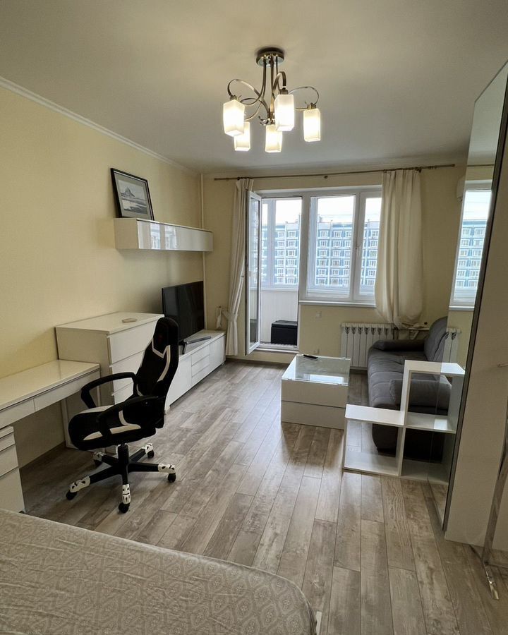 квартира г Москва метро Раменки ул Раменки 8к/1 фото 1