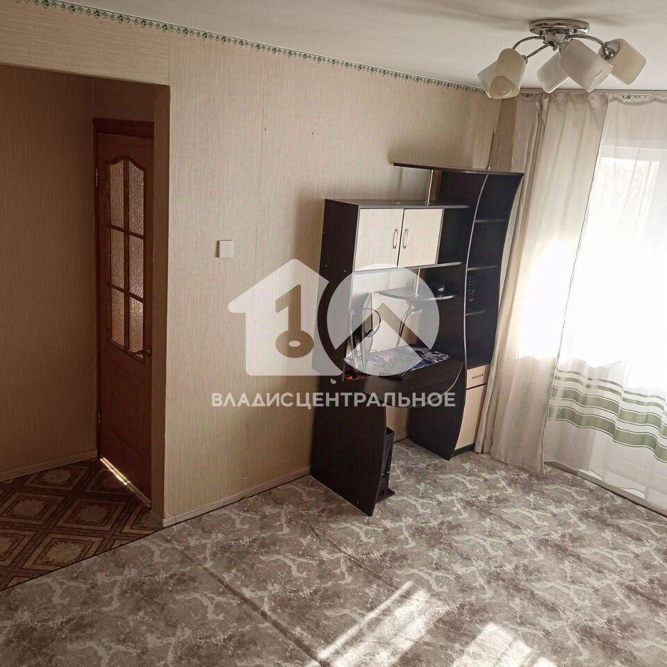 квартира г Новосибирск р-н Кировский ул Вертковская 12/3 фото 8