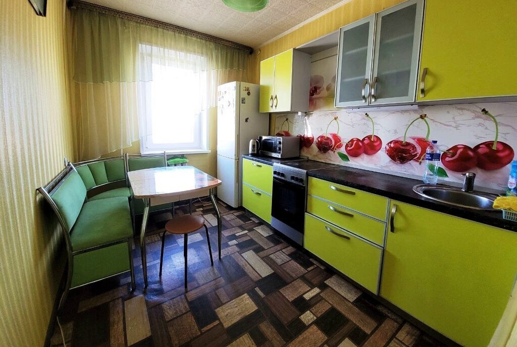 квартира р-н Нижнекамский г Нижнекамск ул Корабельная 37 фото 4