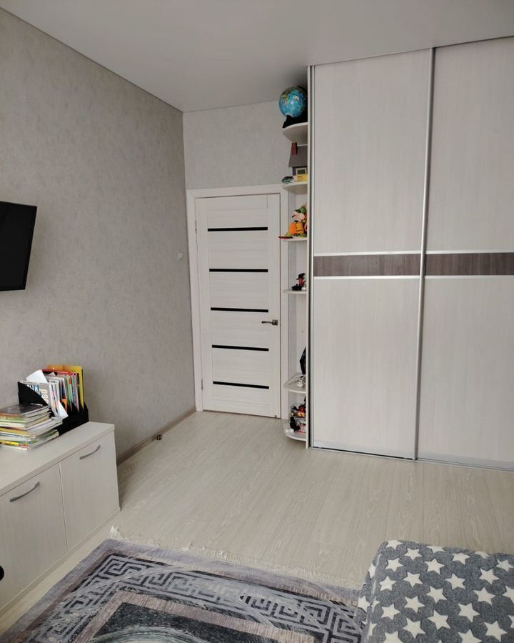 квартира г Радужный 6-й мкр-н, 12, Тюменская обл. фото 2