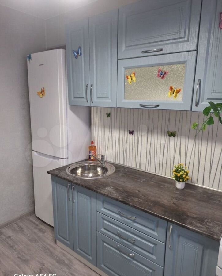 квартира г Омск р-н Кировский ул Дмитриева 2/6 фото 8