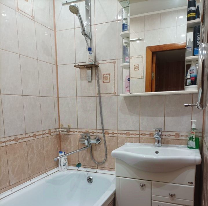 квартира г Новый Уренгой ул Геологоразведчиков 4 фото 4