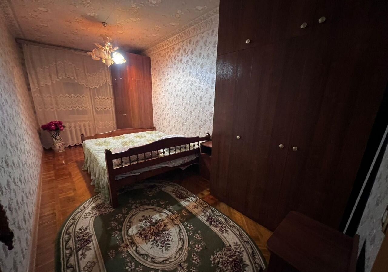 квартира г Батайск ул Октябрьская 120 фото 11