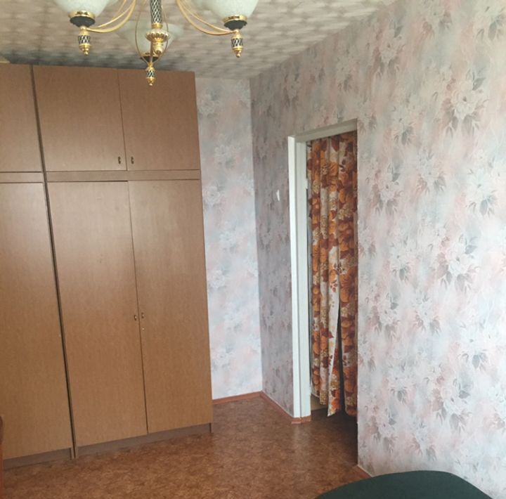 комната г Набережные Челны р-н Центральный ул Шамиля Усманова 13 фото 4
