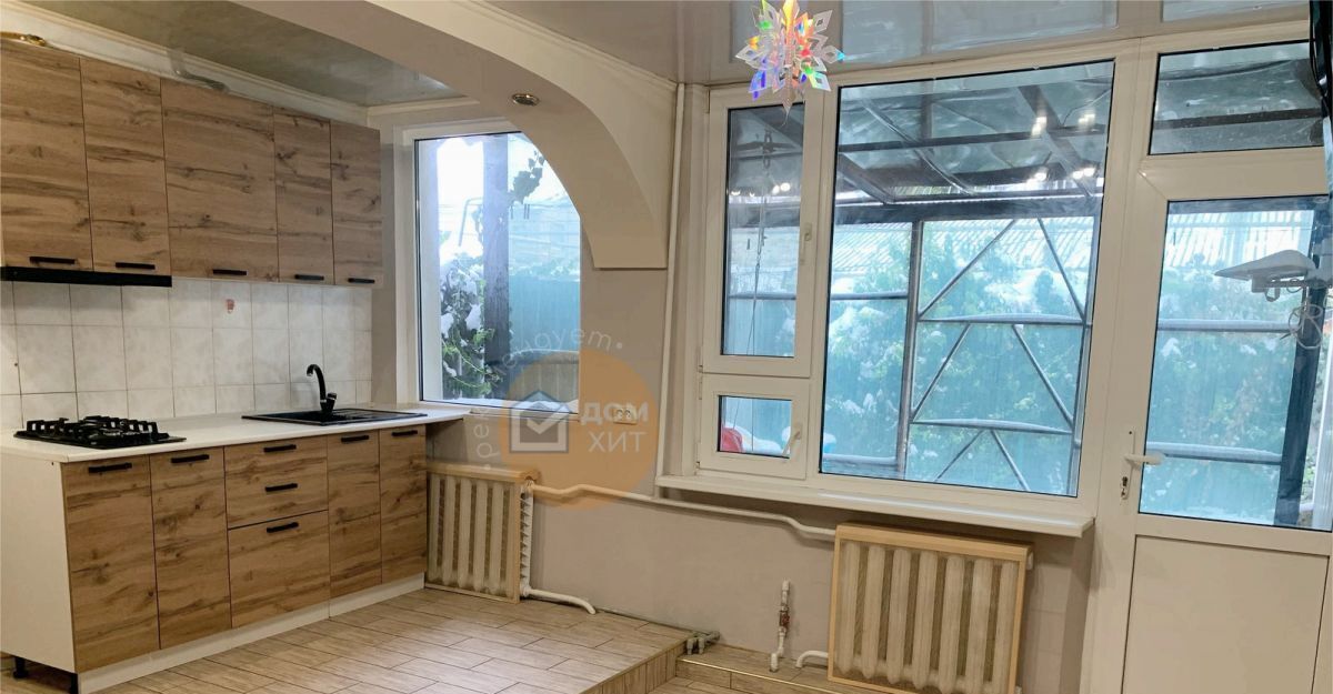 квартира г Симферополь р-н Центральный ул Крылова 50 фото 1