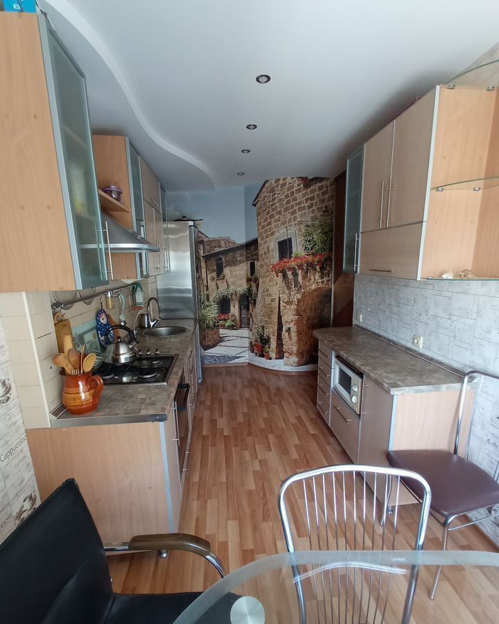 квартира г Волгоград мкр Ангарский р-н Дзержинский ул им. Тургенева 10 фото 8