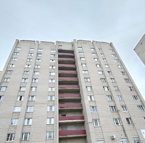 Северный ул Кораблестроителей 12 фото