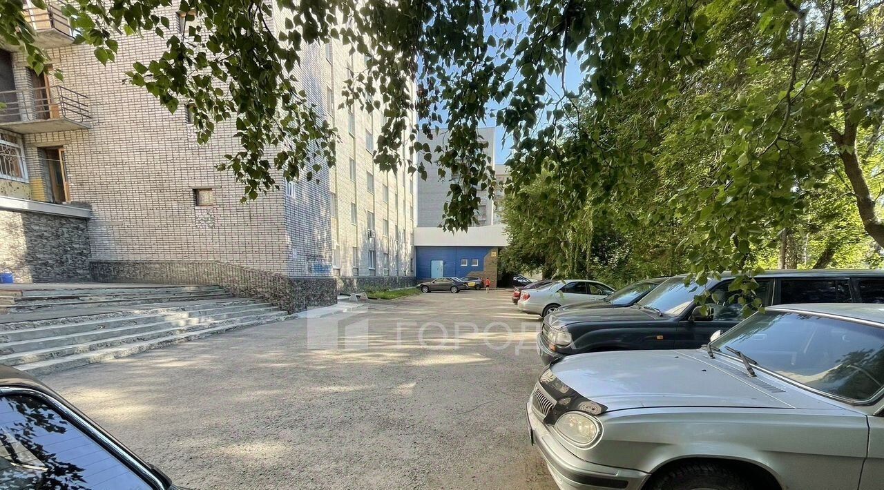 квартира г Барнаул р-н Индустриальный ул Малахова 171 фото 3