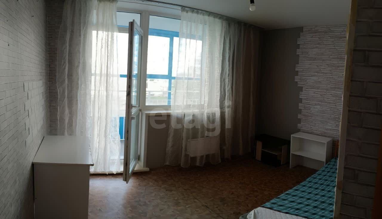 квартира г Красноярск р-н Свердловский ул Карамзина 18 фото 8