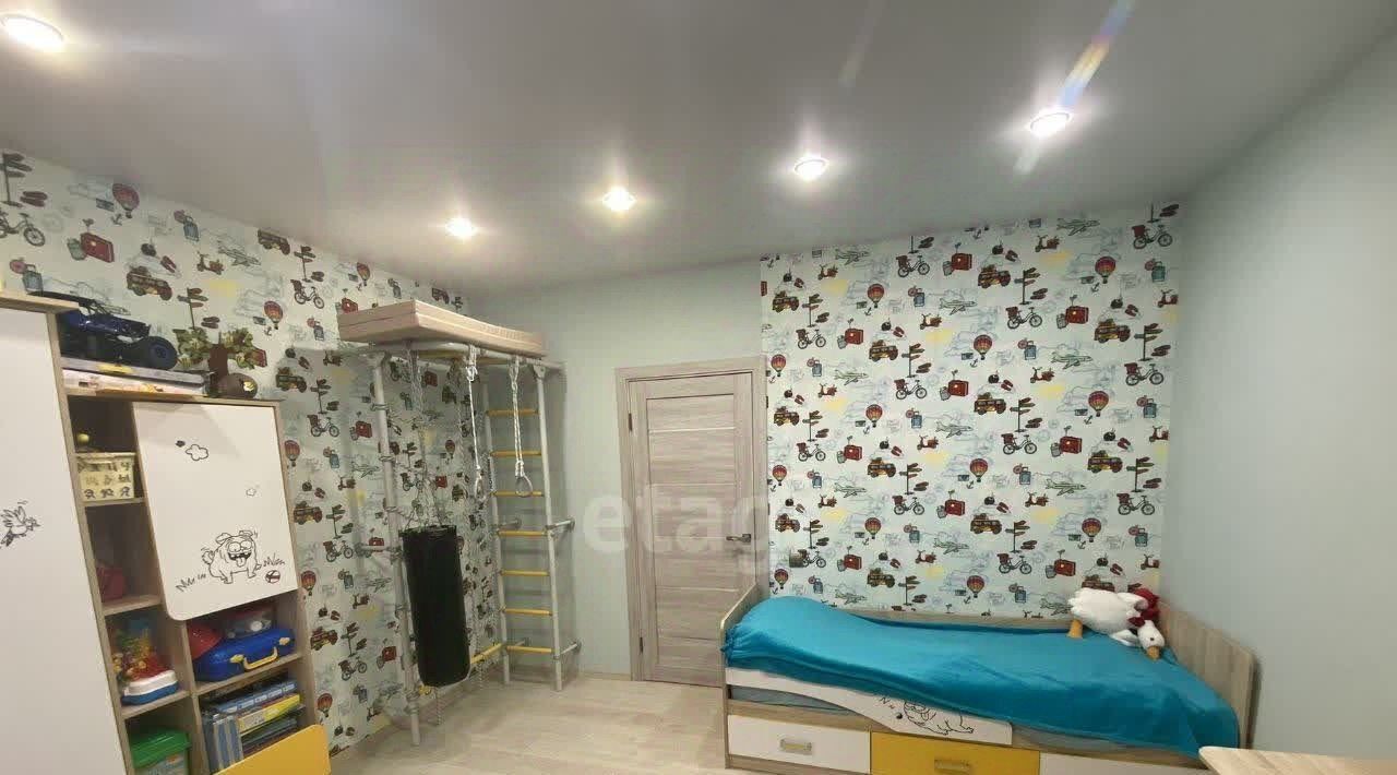 квартира г Тобольск мкр 7а 27 фото 1