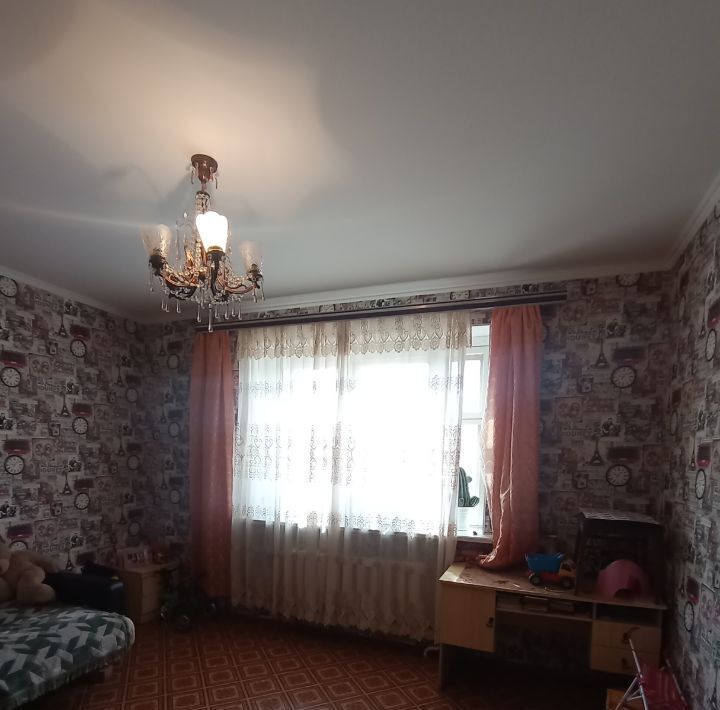 дом г Волгоград р-н Красноармейский ул Бутурлиновская 2б фото 4