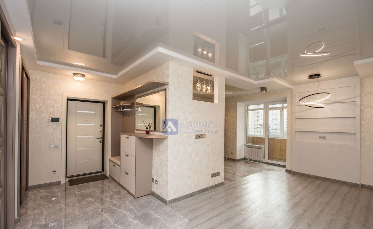 квартира г Тюмень р-н Центральный ул Сургутская 11к/2 фото 3