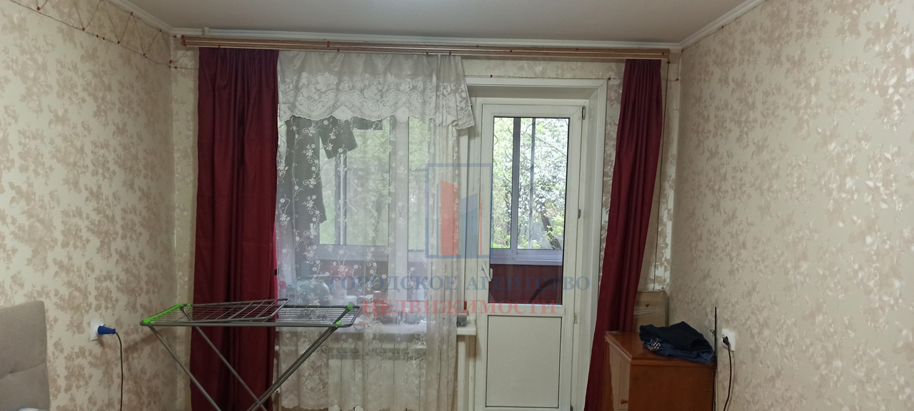 квартира г Серпухов ул Весенняя 64а фото 2