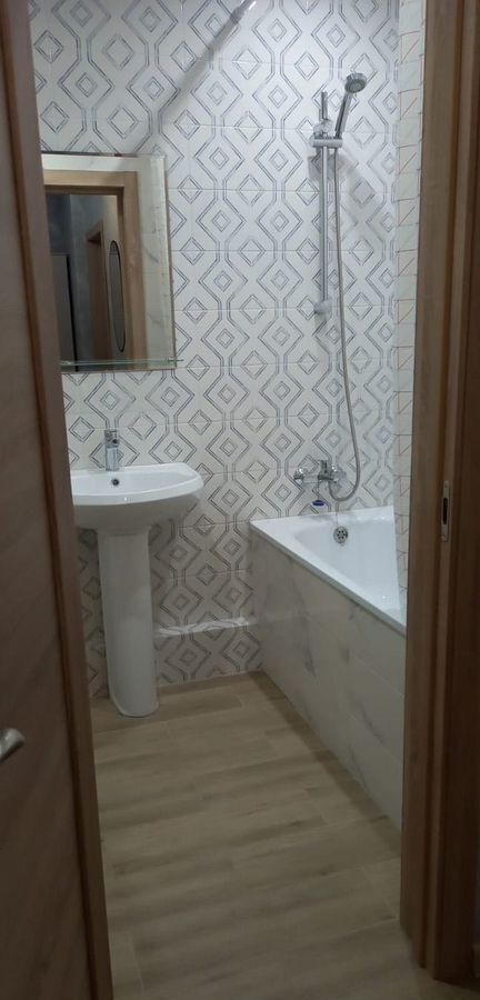 квартира г Батайск ул Ушинского 41к/3 фото 5