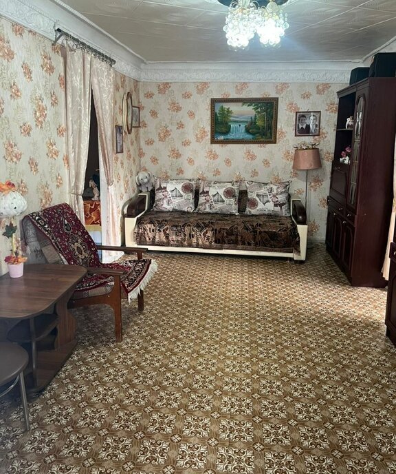 квартира г Шахты пр-кт Ленинского Комсомола 43 фото 1