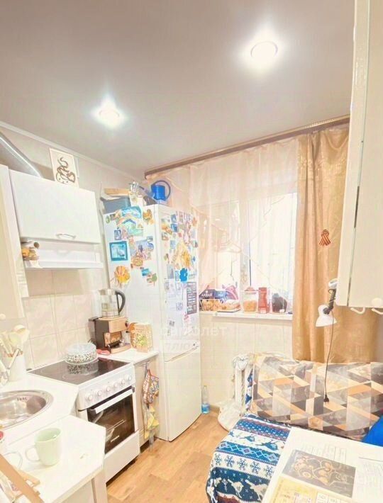 квартира г Тольятти р-н Автозаводский пр-кт Степана Разина 29 фото 4