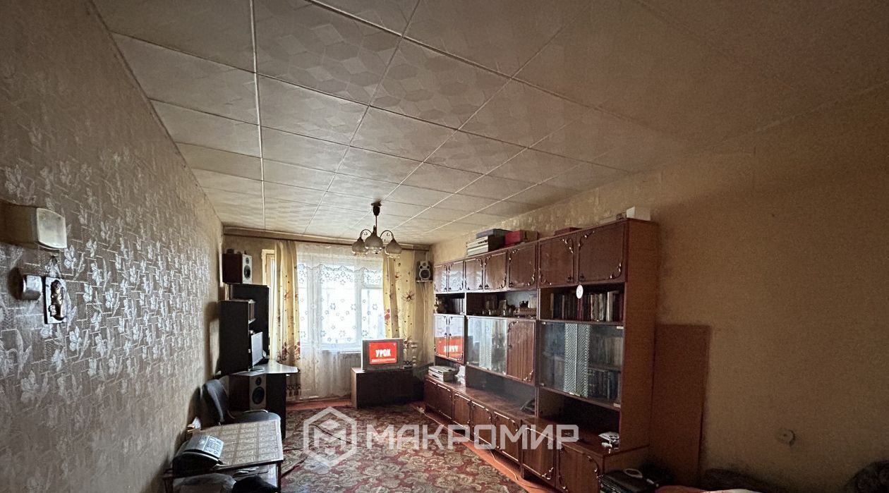 квартира г Брянск р-н Бежицкий ул Молодой Гвардии 60 фото 3