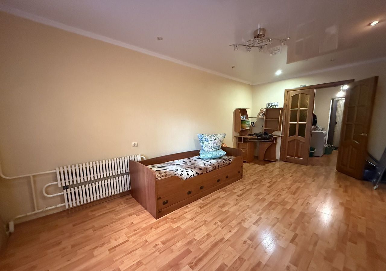 квартира г Казань р-н Советский ул Хайдара Бигичева 32 фото 4