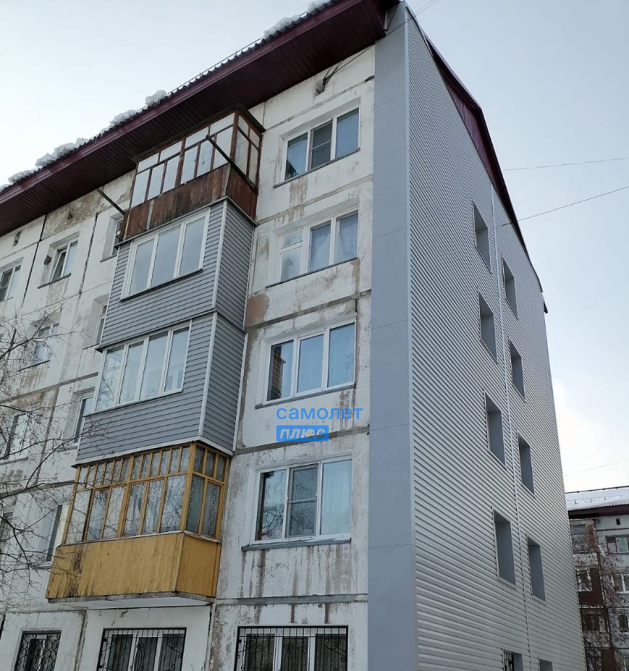 квартира г Бийск ул Владимира Короленко 49/1 фото 1