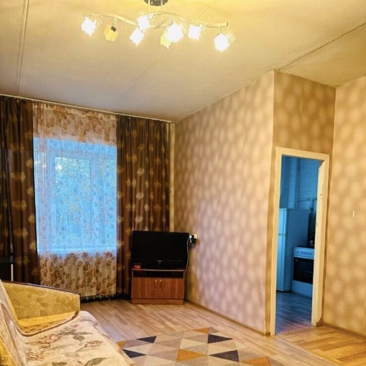 квартира г Екатеринбург р-н Кировский ул Комсомольская 15 фото 3