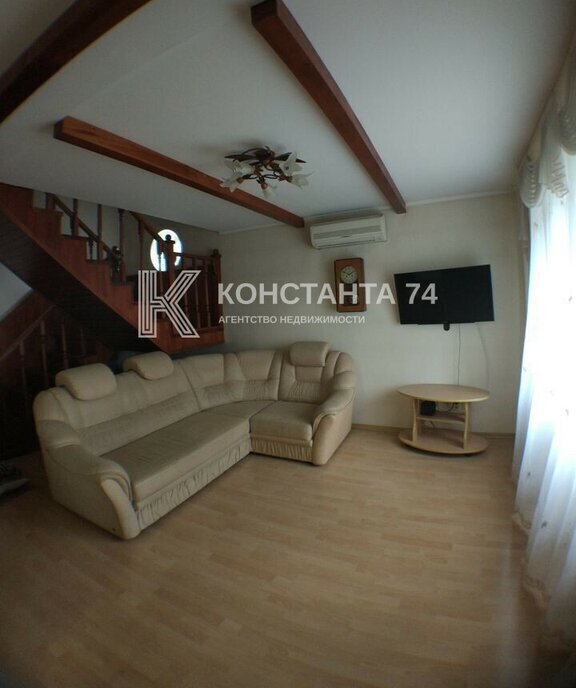 квартира г Челябинск ул Российская 8б фото 2