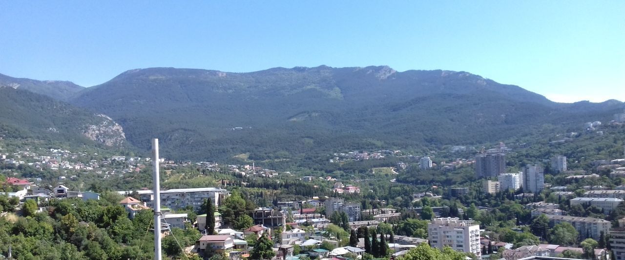 квартира г Ялта ул Чкалова 11б фото 1
