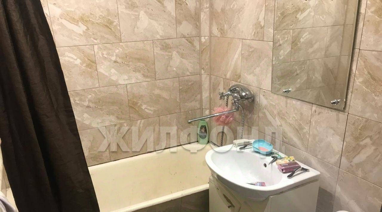 квартира г Брянск р-н Бежицкий ул Литейная 50 фото 4