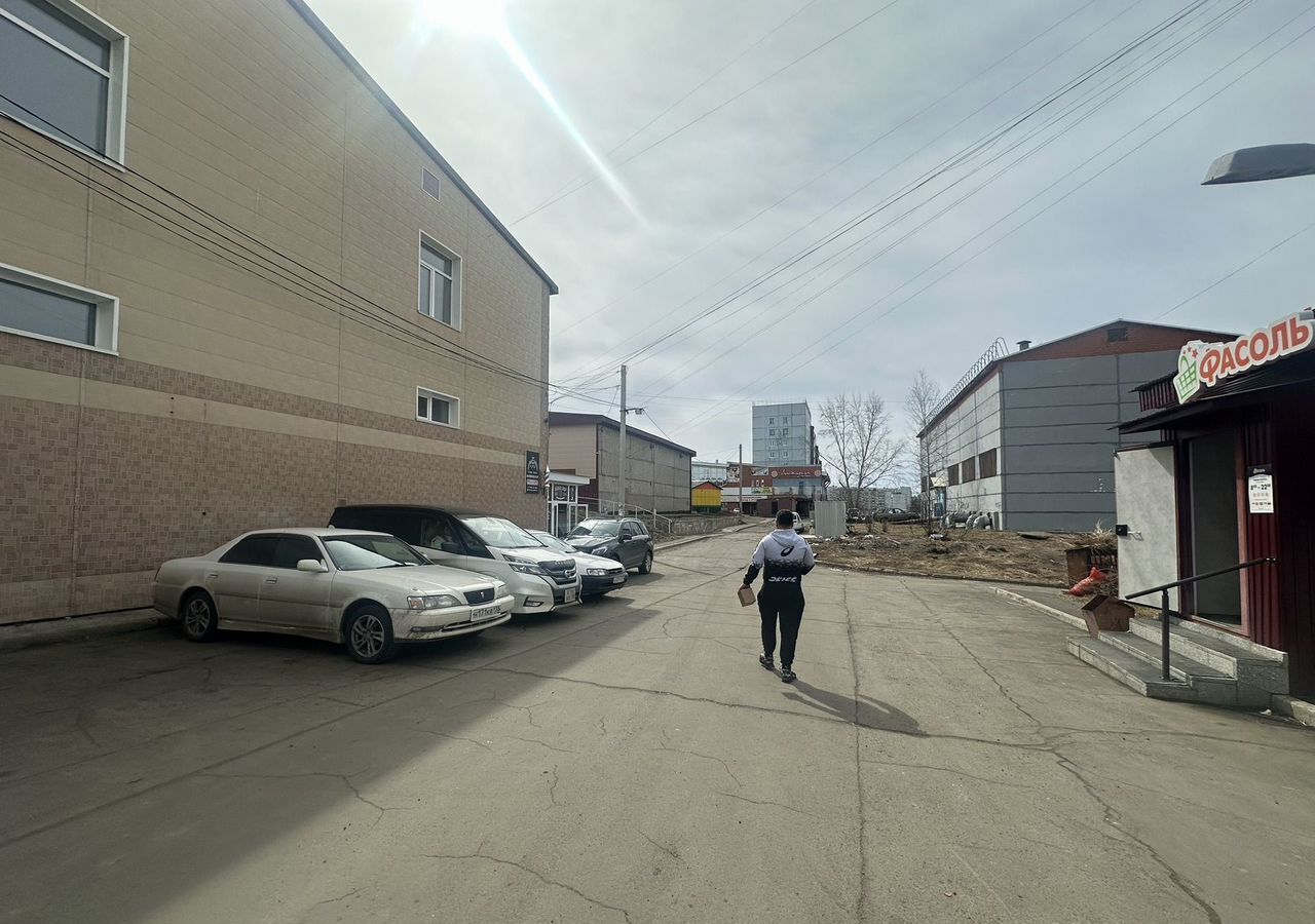 торговое помещение г Усть-Илимск пр-кт Мира 40ж фото 11