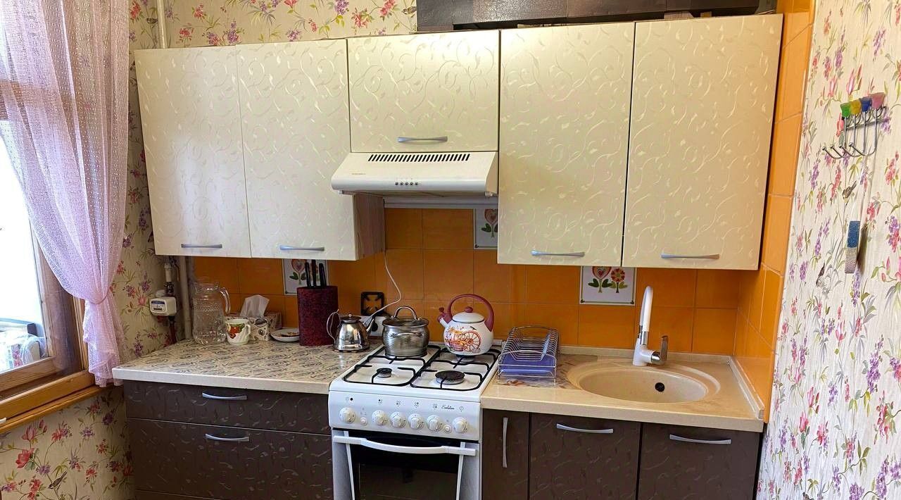 квартира г Ангарск мкр 7а 3 фото 2