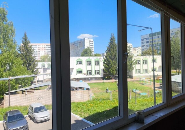 Республика Татарстан Татарстан, муниципальное образование Камские Поляны, 2-й мкр-н, 41 фото