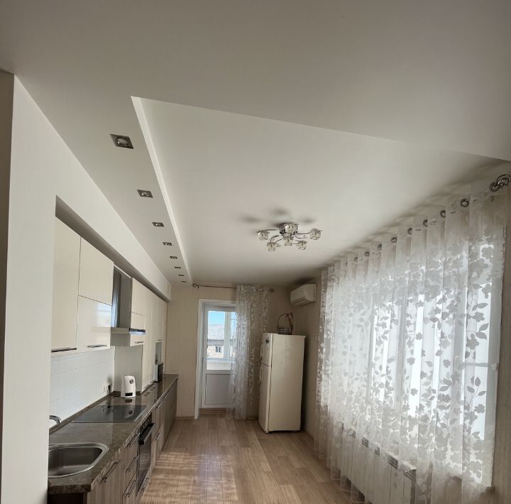 квартира г Астрахань р-н Ленинский ул Савушкина 4к/2 фото 1