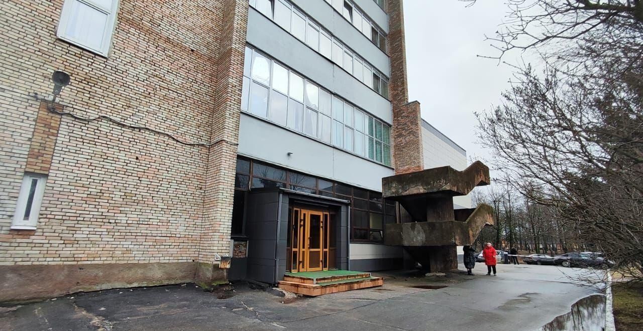 офис г Великий Новгород Софийская сторона наб р. Гзень 5 фото 3