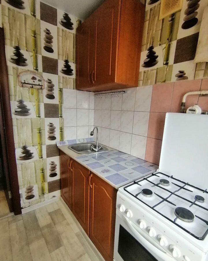 квартира г Ростов-на-Дону р-н Первомайский ул Вятская 63/1 фото 2