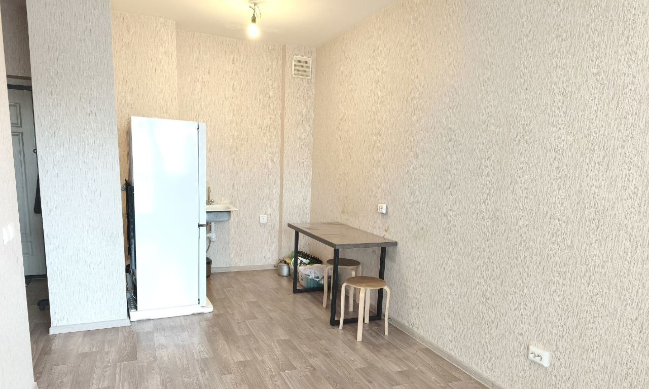 квартира г Красноярск ул Александра Матросова 40 фото 2