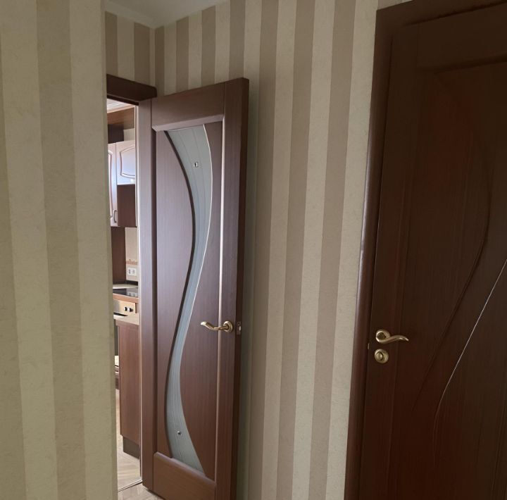 квартира г Новокузнецк р-н Центральный ул Тольятти 53 фото 12