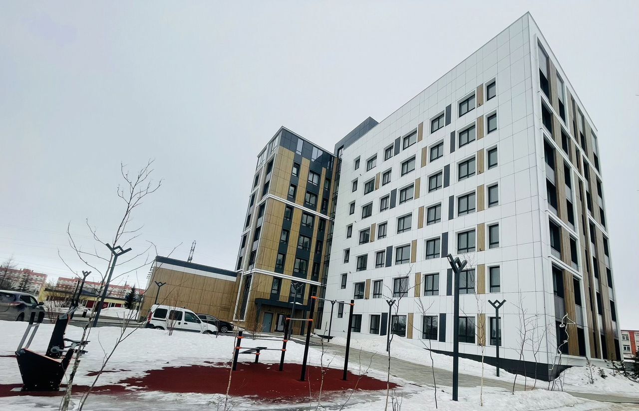 квартира г Новый Уренгой ул Набережная 43б фото 2