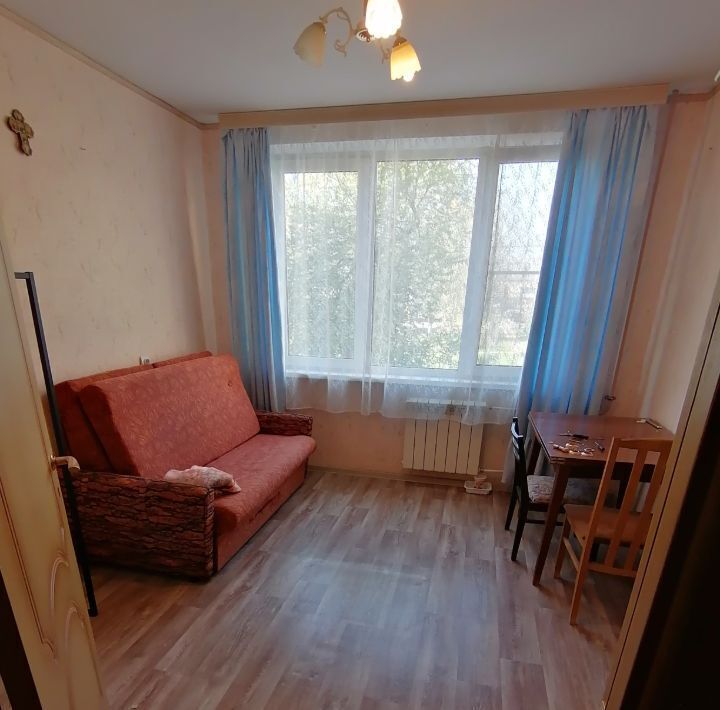 комната г Колпино б-р Трудящихся 3 Шушары фото 1