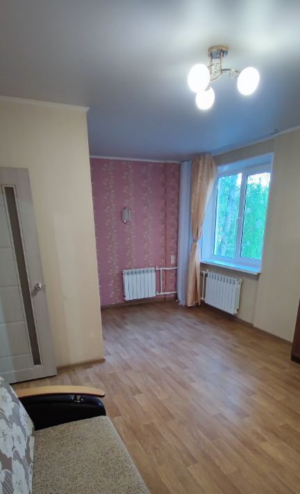 квартира г Набережные Челны р-н Автозаводский ул Шамиля Усманова 113 фото 3